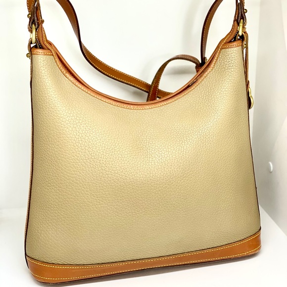 DOONEY & BOURKE💥VINTAGE💥All Weather Leather Bag - Picture 2 of 11